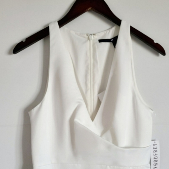 Jay Godfrey Kingston V-neck Wrap Gown, Size 8, White, NWT - Picture 6 of 12